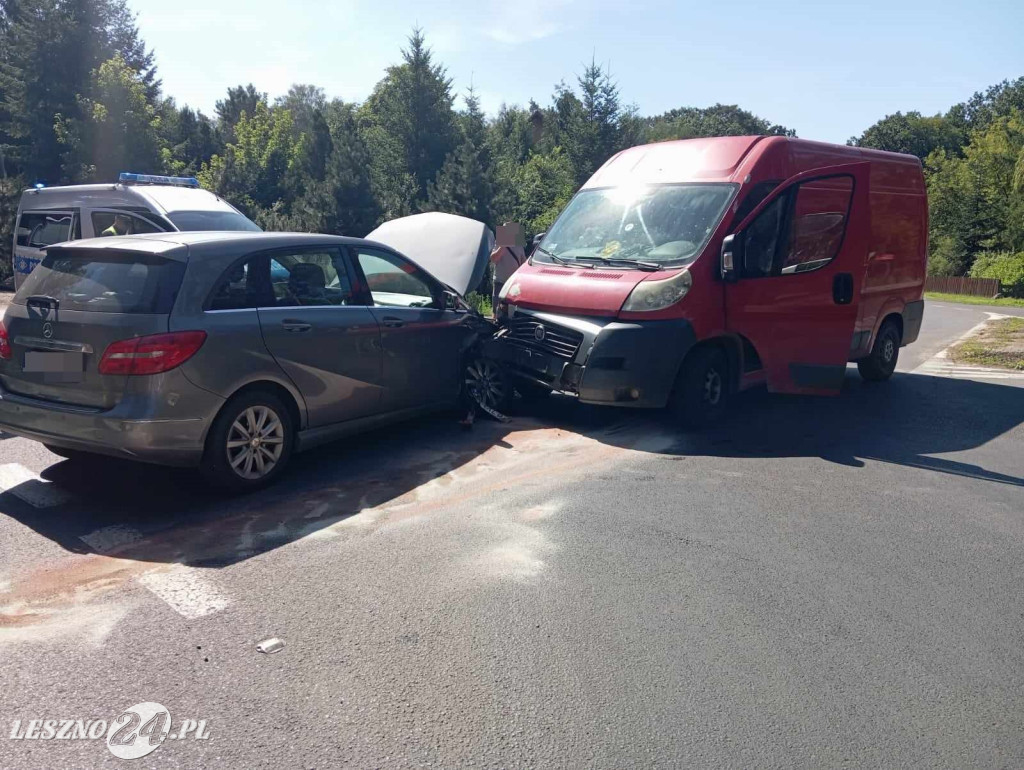 W Krzyżowcu zderzyły się dwa auta