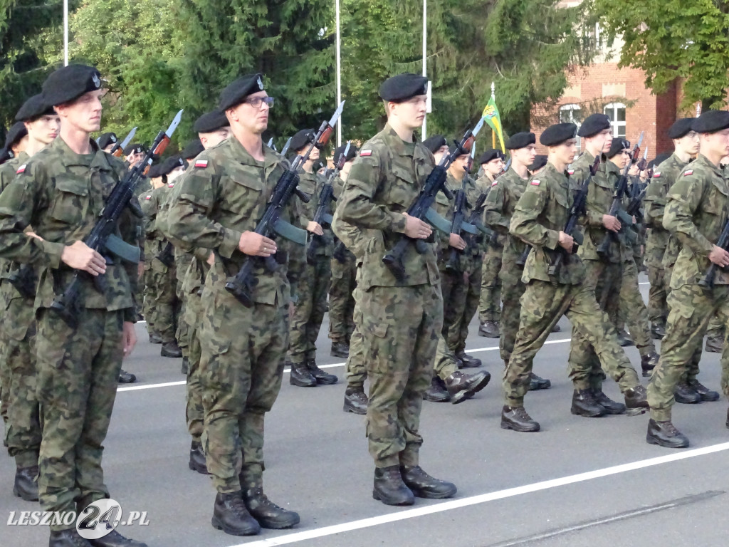 Przysięga wojskowa w Lesznie