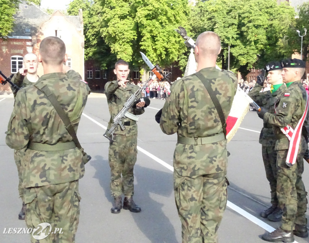 Przysięga wojskowa w Lesznie