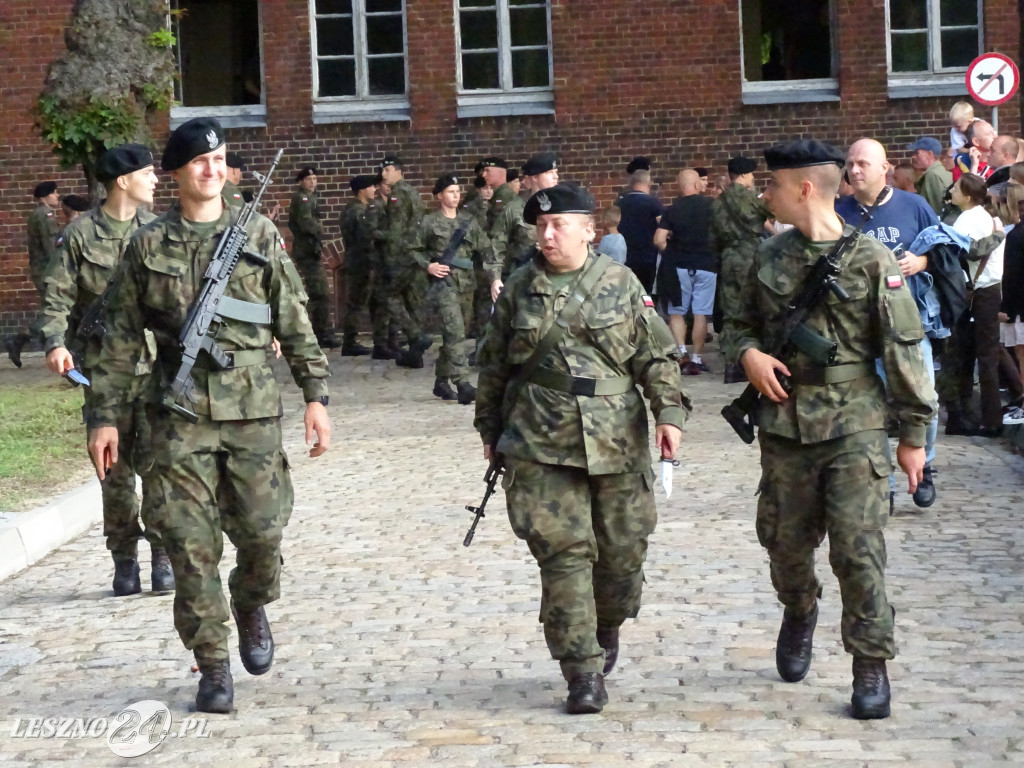 Przysięga wojskowa w Lesznie