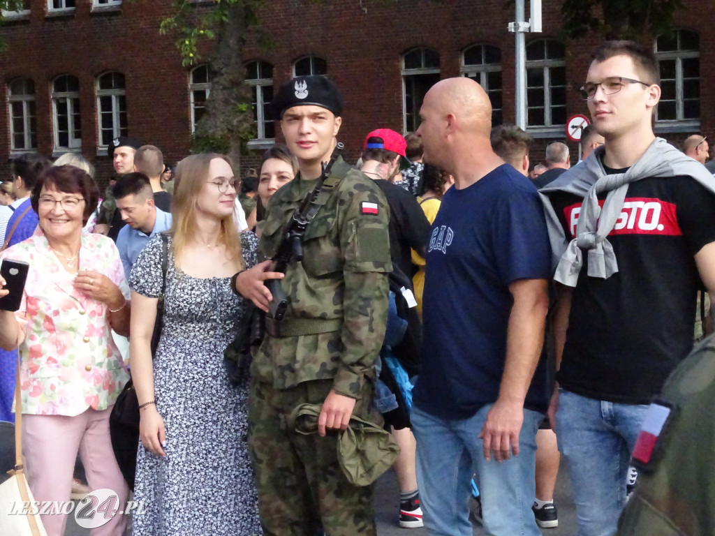 Przysięga wojskowa w Lesznie