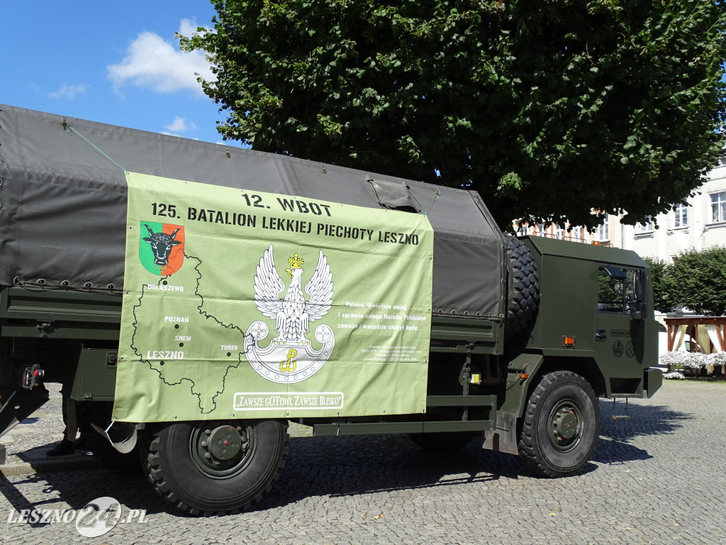 Batalion WOT w Lesznie otrzymał sztandar