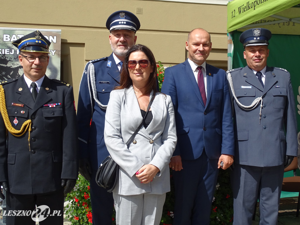 Batalion WOT w Lesznie otrzymał sztandar