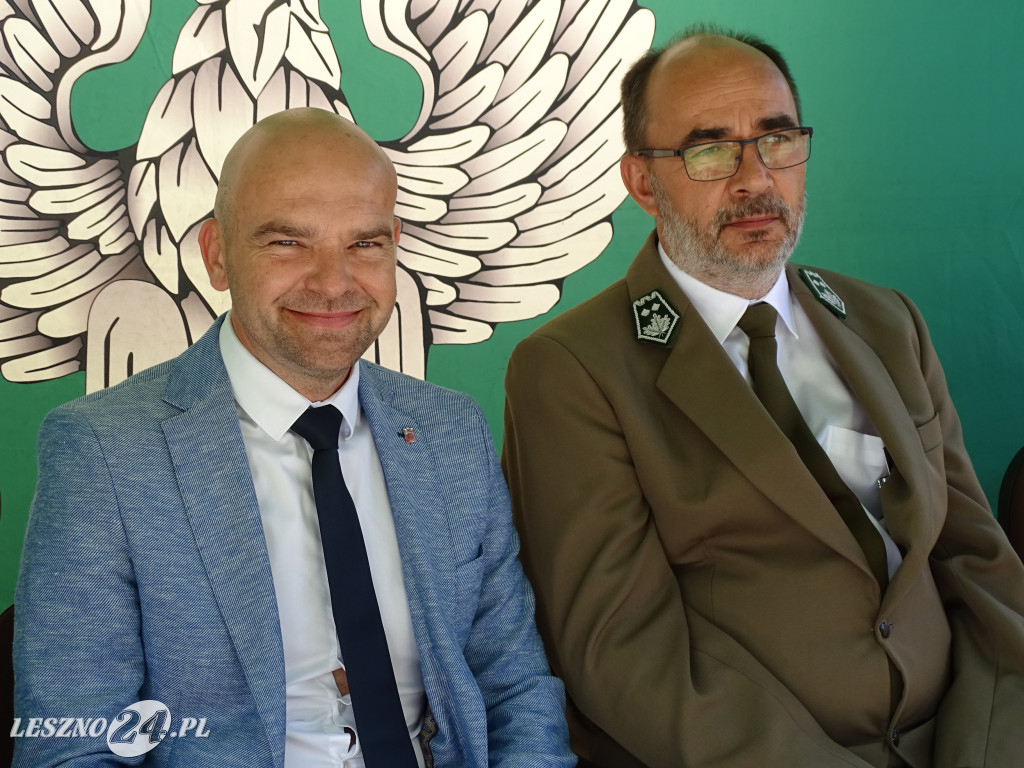 Batalion WOT w Lesznie otrzymał sztandar