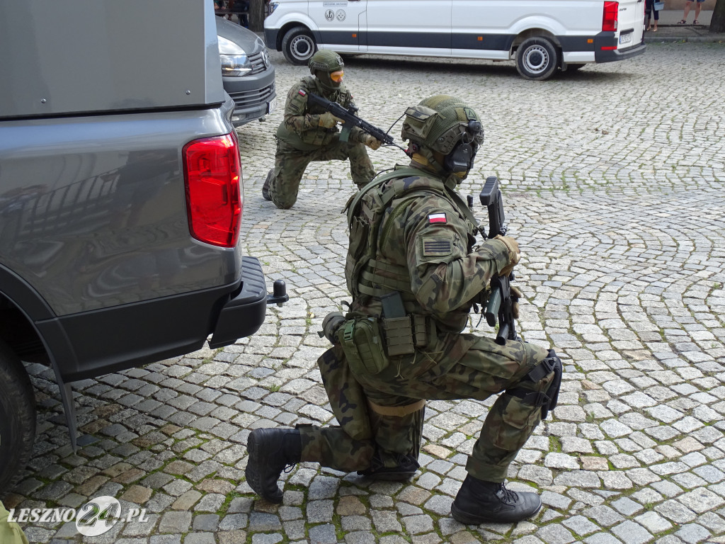 Batalion WOT w Lesznie otrzymał sztandar