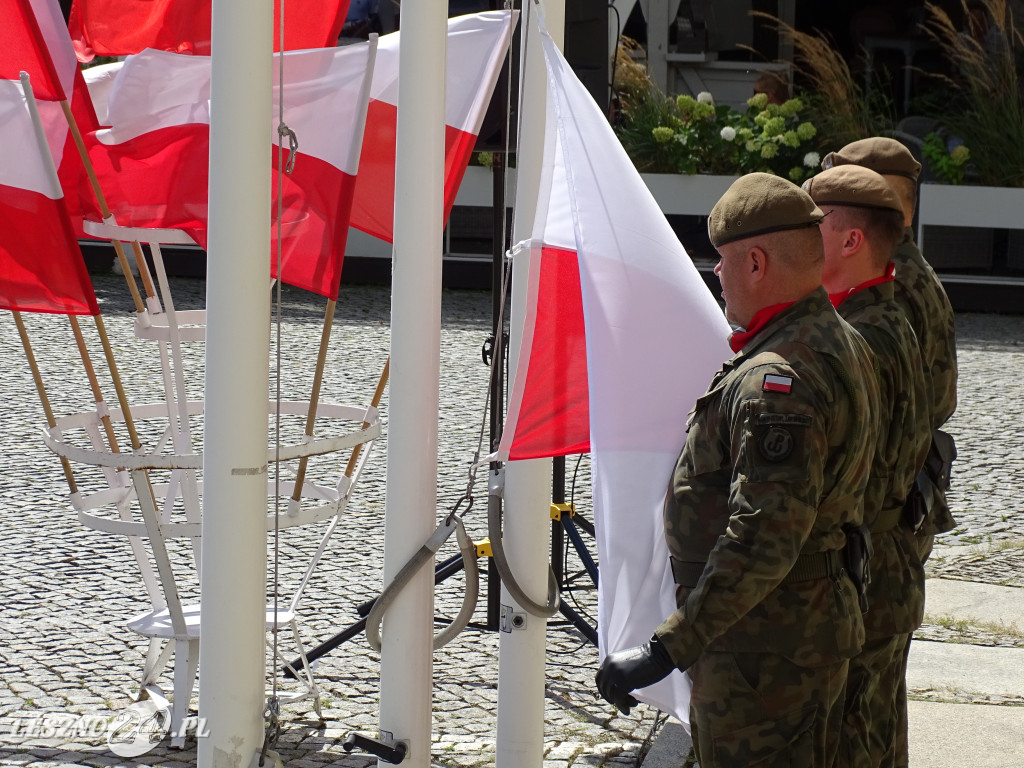 Batalion WOT w Lesznie otrzymał sztandar