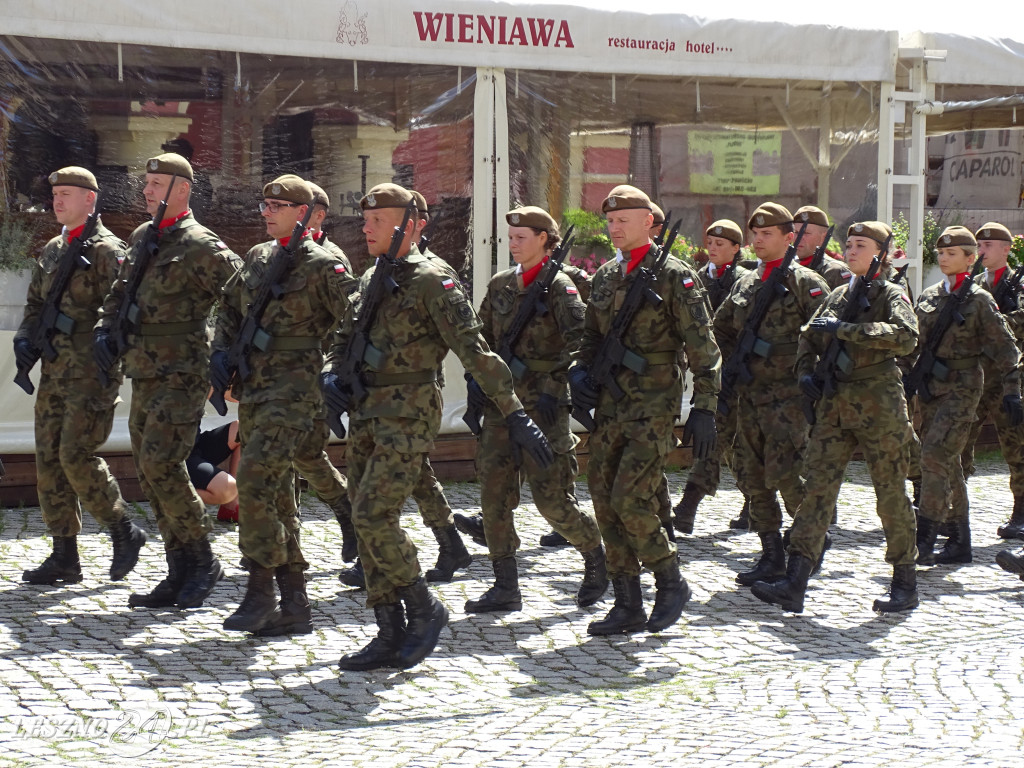 Batalion WOT w Lesznie otrzymał sztandar