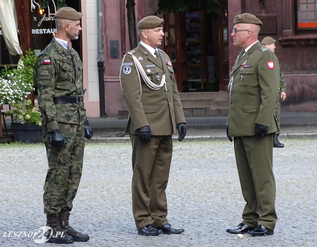 Batalion WOT w Lesznie otrzymał sztandar
