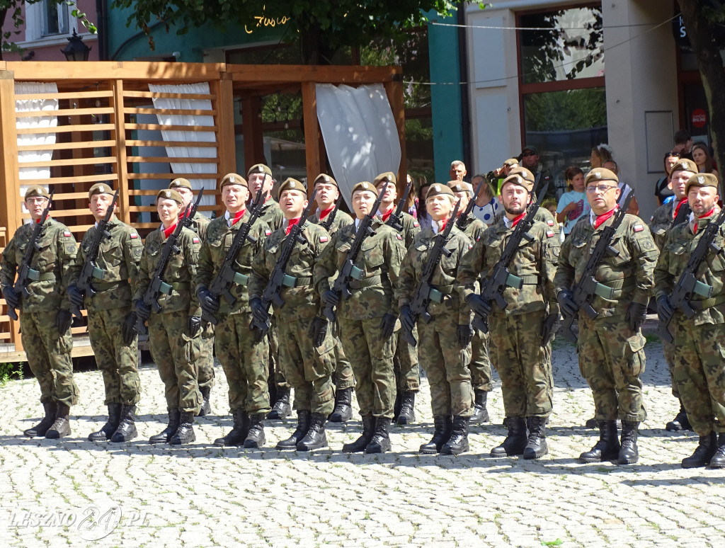 Batalion WOT w Lesznie otrzymał sztandar