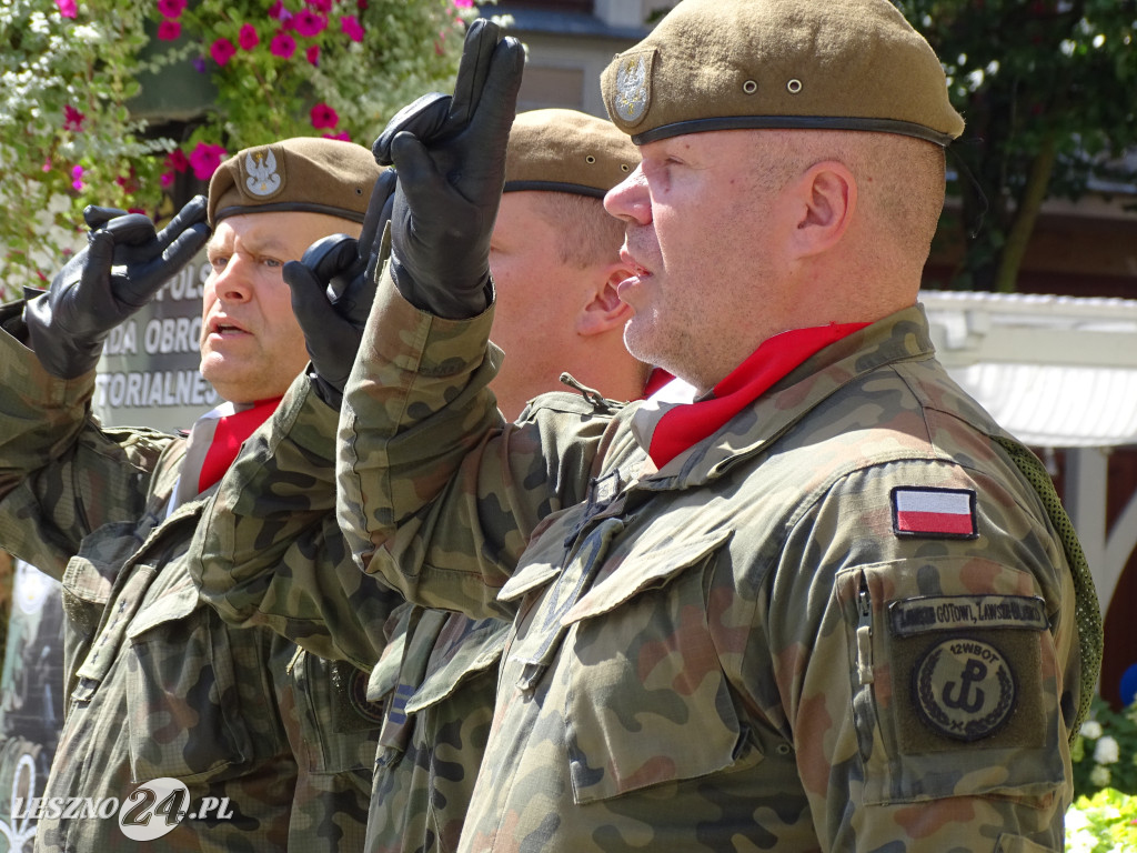 Batalion WOT w Lesznie otrzymał sztandar