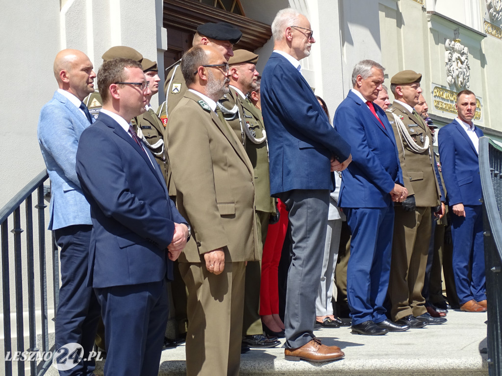 Batalion WOT w Lesznie otrzymał sztandar