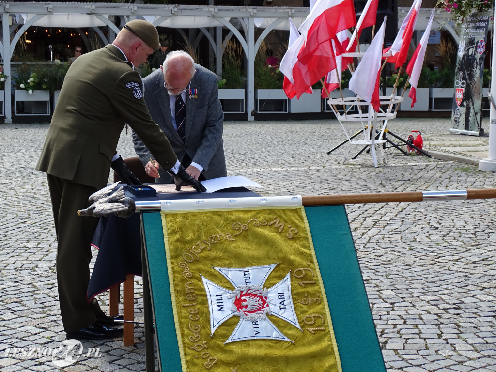 Batalion WOT w Lesznie otrzymał sztandar