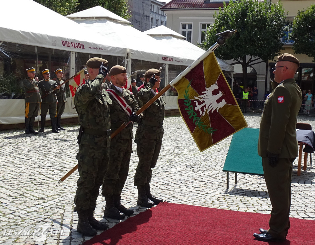 Batalion WOT w Lesznie otrzymał sztandar