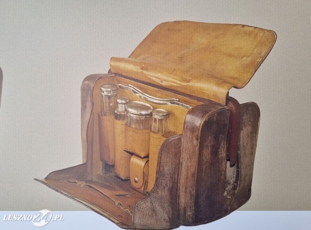 Wystawa przed muzuem