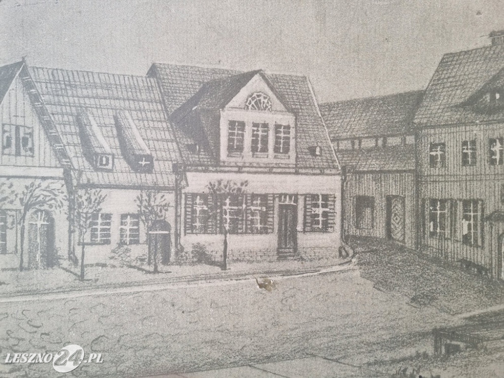 Wystawa przed muzuem