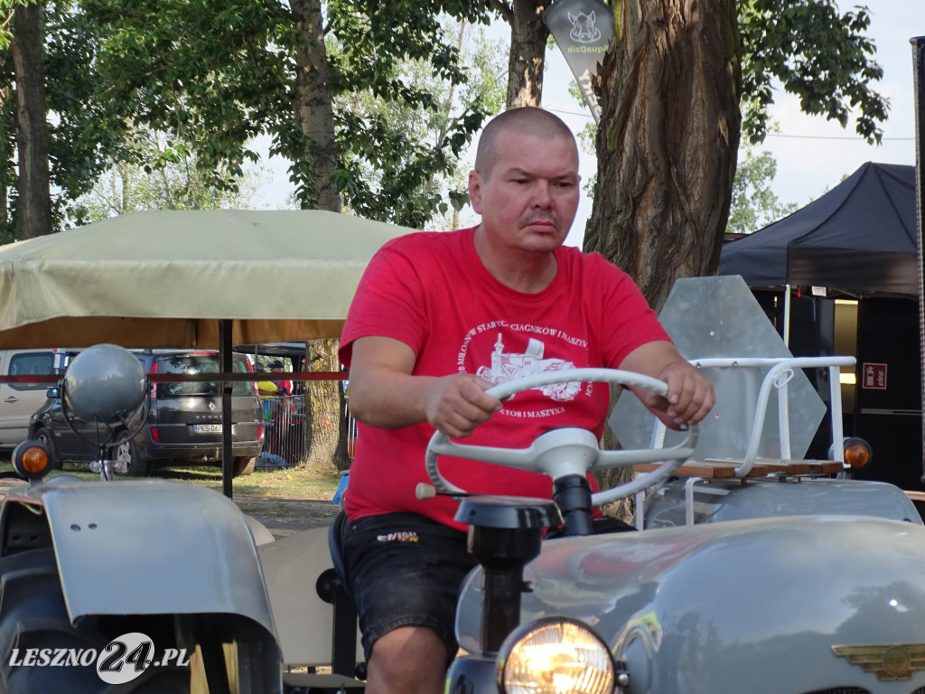 Festiwal starych ciągników w Wilkowicach 2024