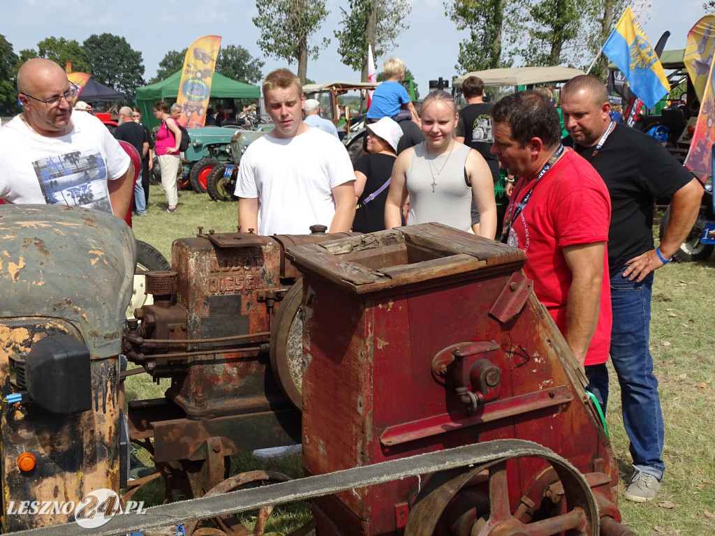 Festiwal starych ciągników w Wilkowicach 2024
