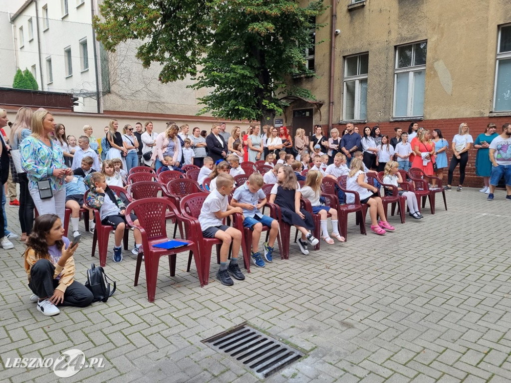 Rozpoczęcie roku szkolnego w SP 1 w Lesznie