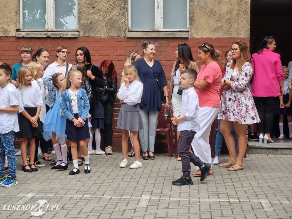 Rozpoczęcie roku szkolnego w SP 1 w Lesznie