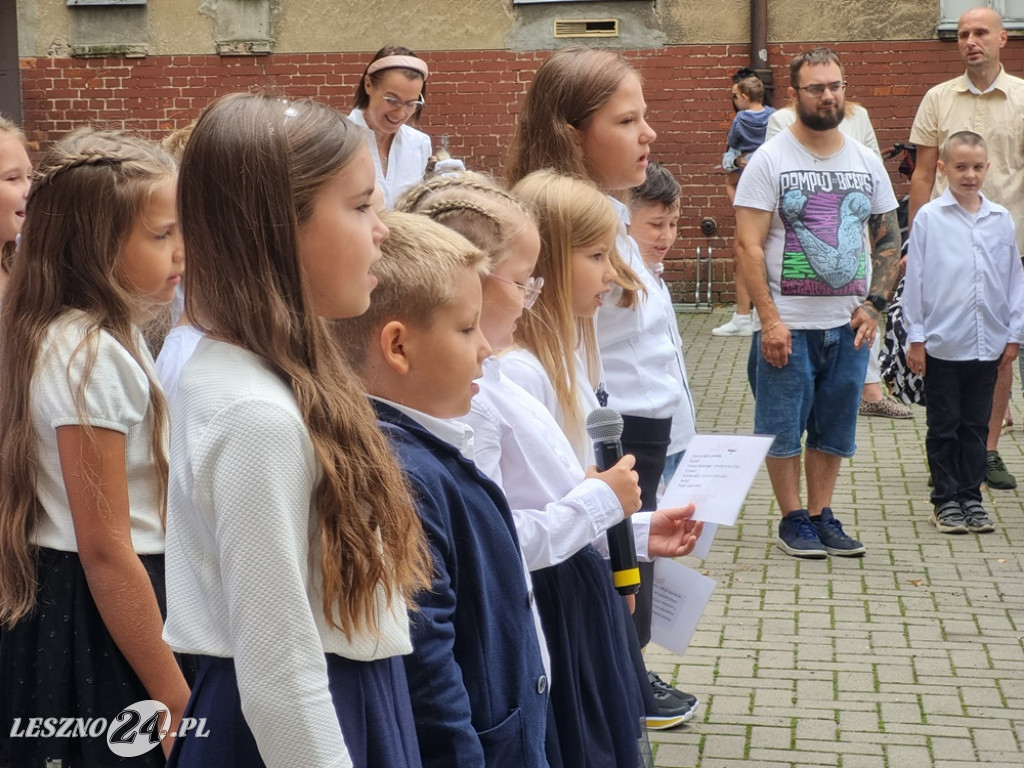 Rozpoczęcie roku szkolnego w SP 1 w Lesznie