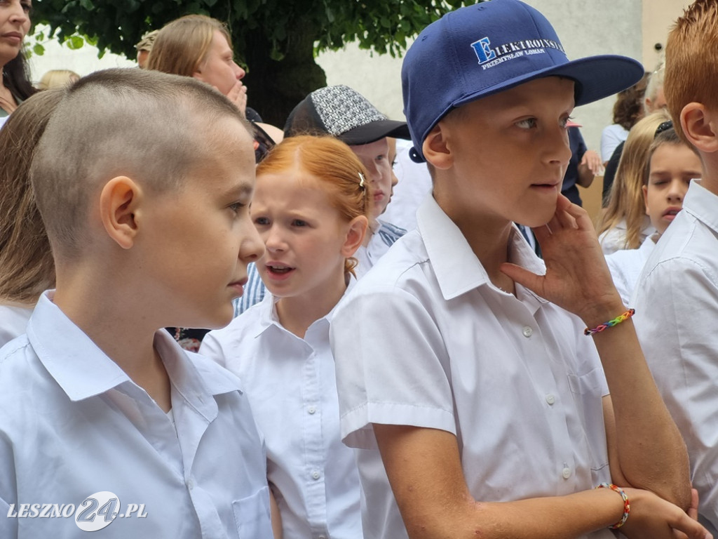 Rozpoczęcie roku szkolnego w SP 1 w Lesznie