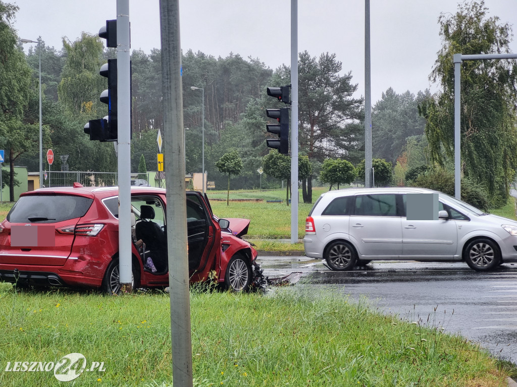 Wypadek na Al. Konstytucji 3 Maja i ul. Okrężnej