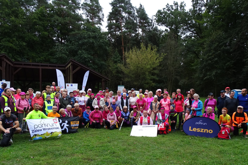 Różowy Marszobieg i Parkrun w Karczmie Borowej