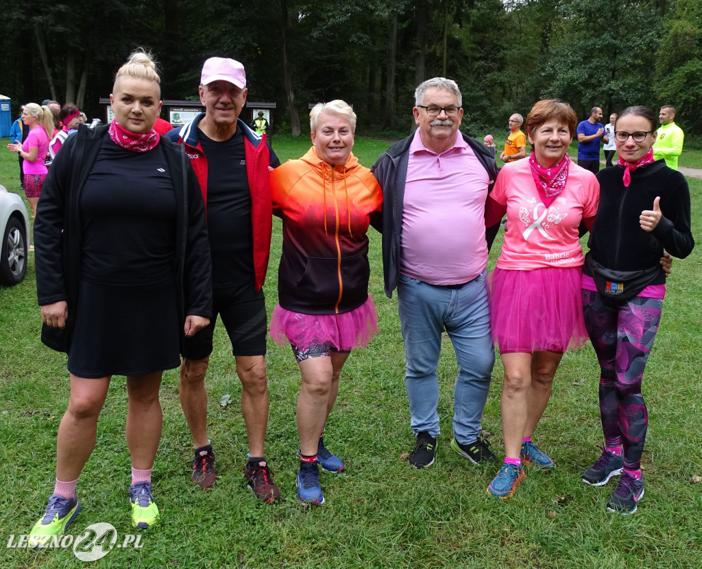 Różowy Marszobieg i Parkrun w Karczmie Borowej