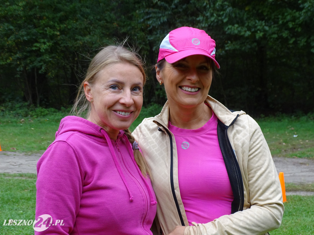 Różowy Marszobieg i Parkrun w Karczmie Borowej