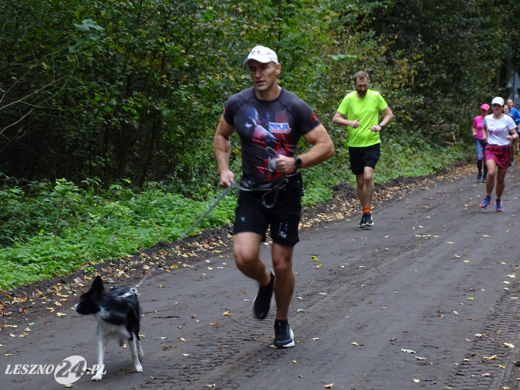 Różowy Marszobieg i Parkrun w Karczmie Borowej