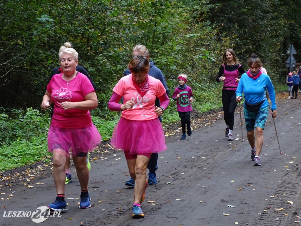 Różowy Marszobieg i Parkrun w Karczmie Borowej