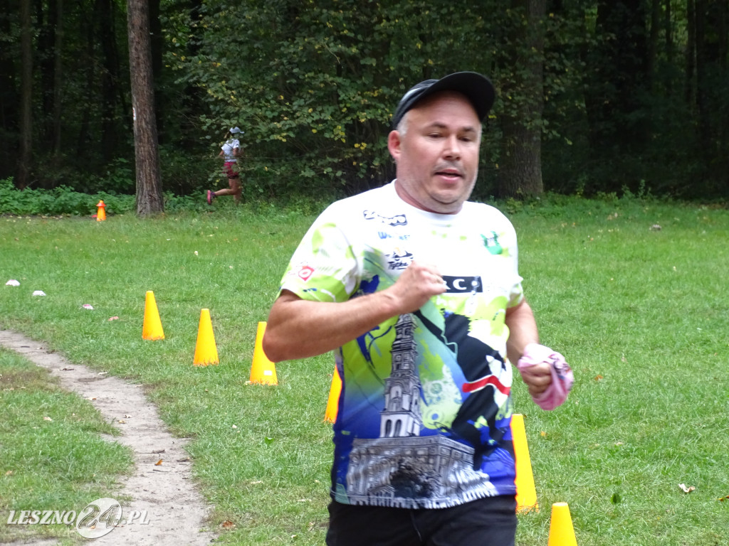 Różowy Marszobieg i Parkrun w Karczmie Borowej