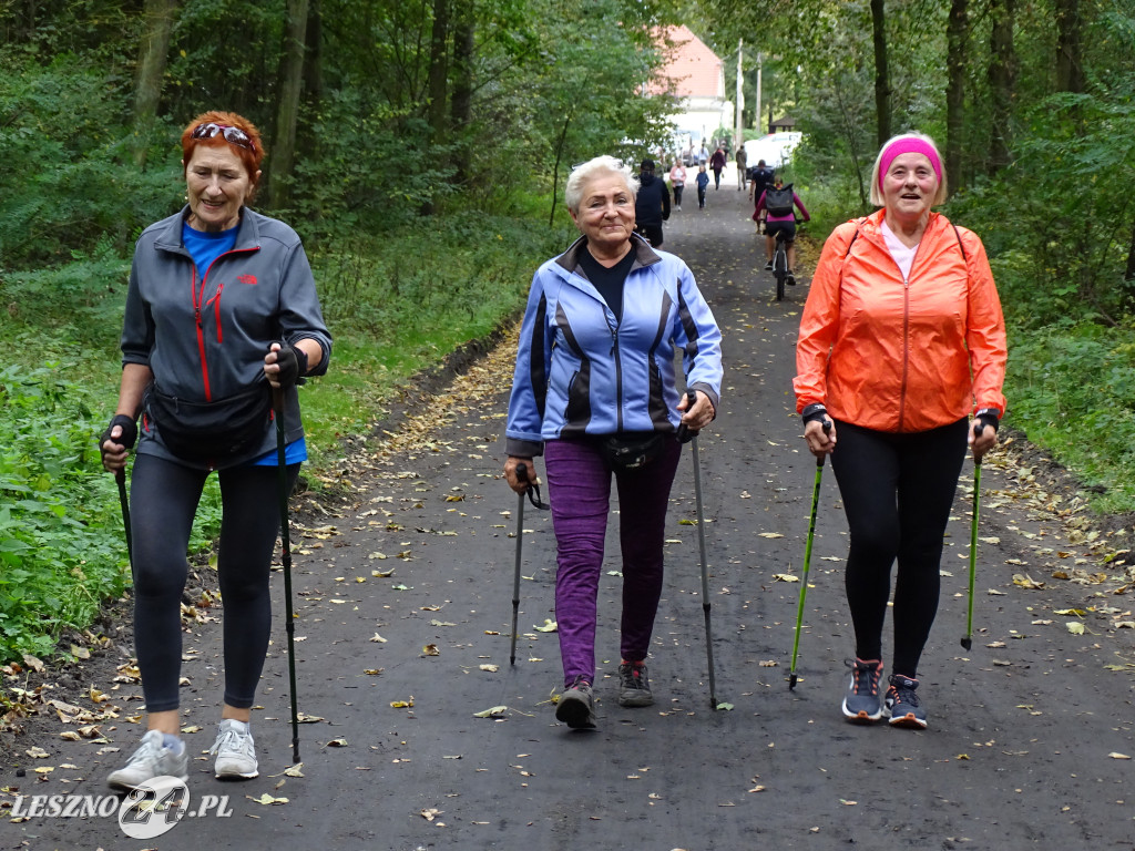 Różowy Marszobieg i Parkrun w Karczmie Borowej