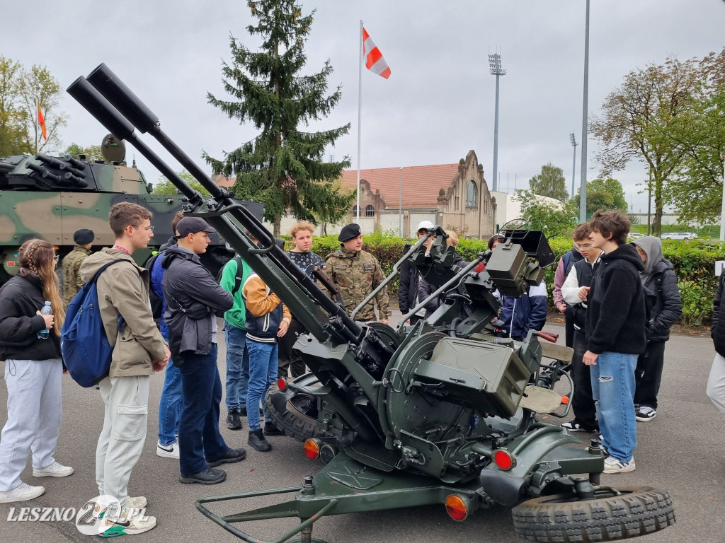 Święto 4. Zielonogórskiego Pułku Przeciwlotniczego w Lesznie