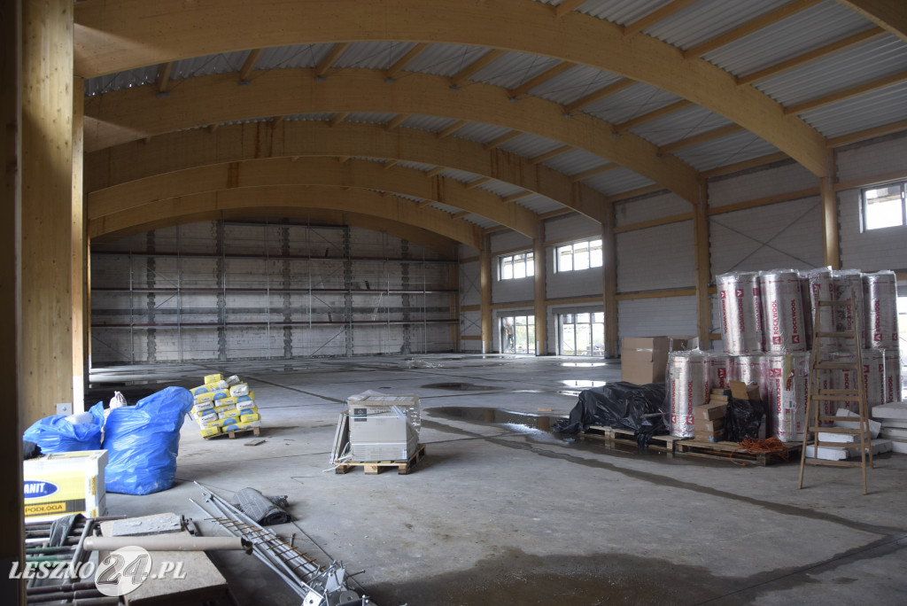 Budowa hali sportowej 