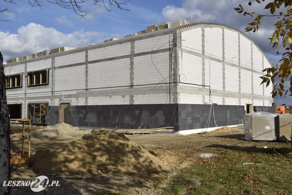 Budowa hali sportowej 