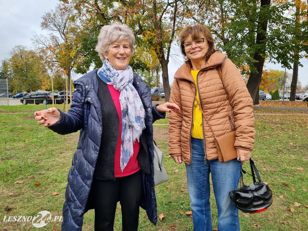 Sadzenie drzew w Parku Grody Leszczyńskie