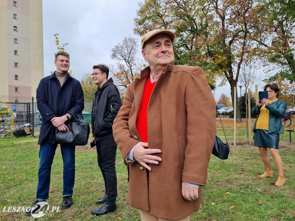 Sadzenie drzew w Parku Grody Leszczyńskie