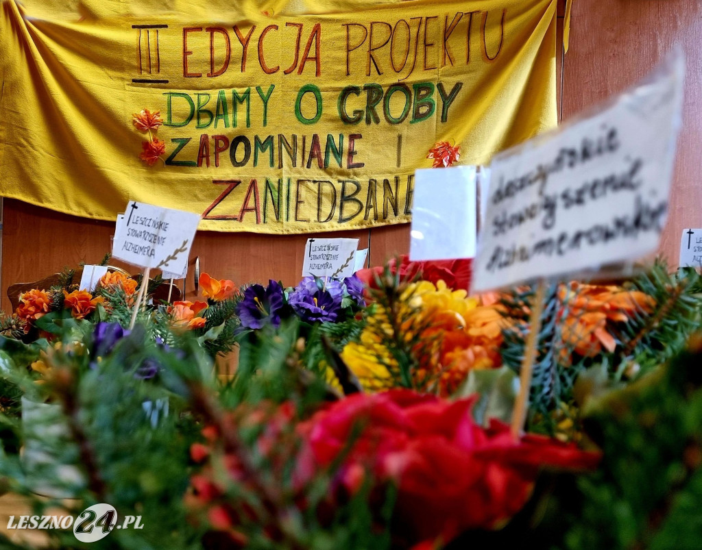 Stowarzyszenie Chorych na Alzheimera - wiązanki na groby