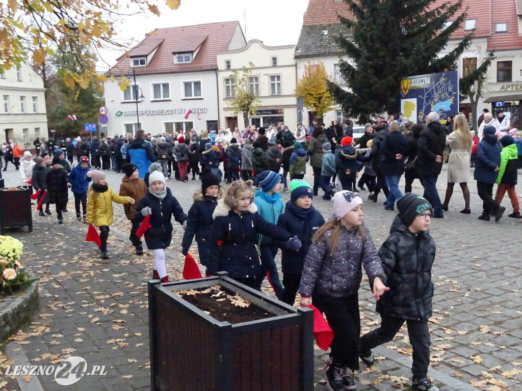 Polonez na Rynku w Osiecznej