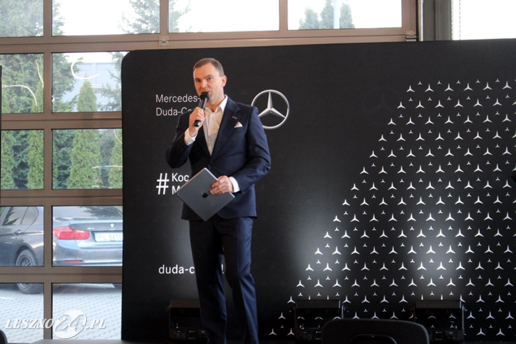 Uroczystość wmurowania kamienia węgielnego pod nowy salon Duda-Cars