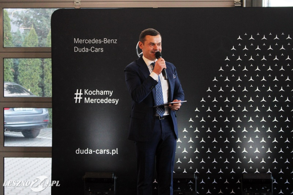 Uroczystość wmurowania kamienia węgielnego pod nowy salon Duda-Cars