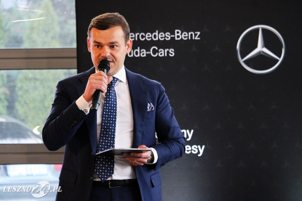Uroczystość wmurowania kamienia węgielnego pod nowy salon Duda-Cars