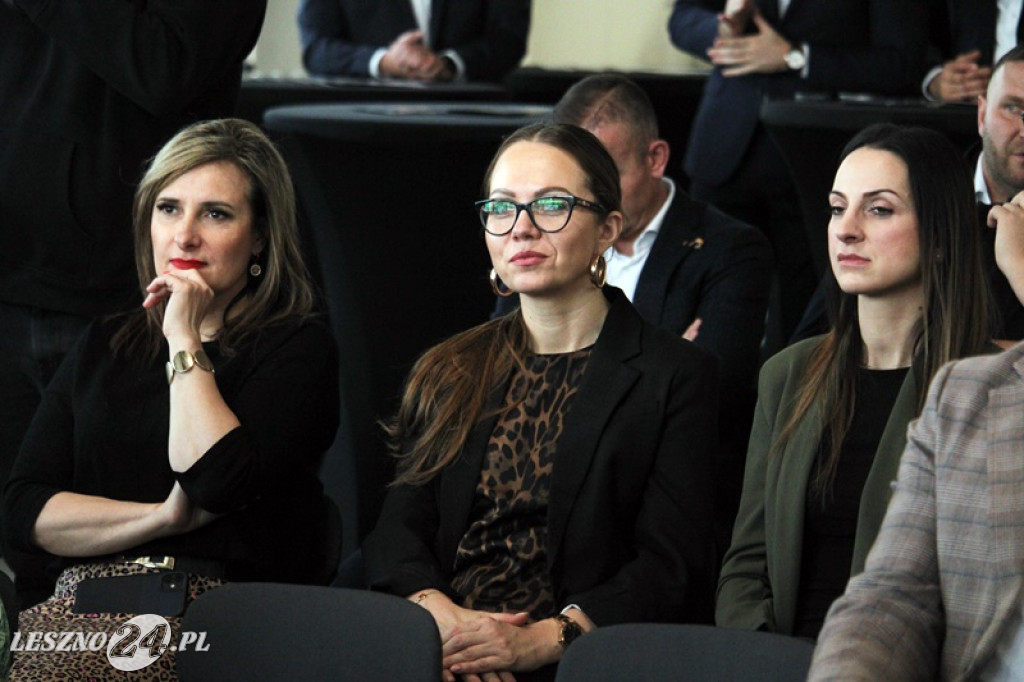 Uroczystość wmurowania kamienia węgielnego pod nowy salon Duda-Cars