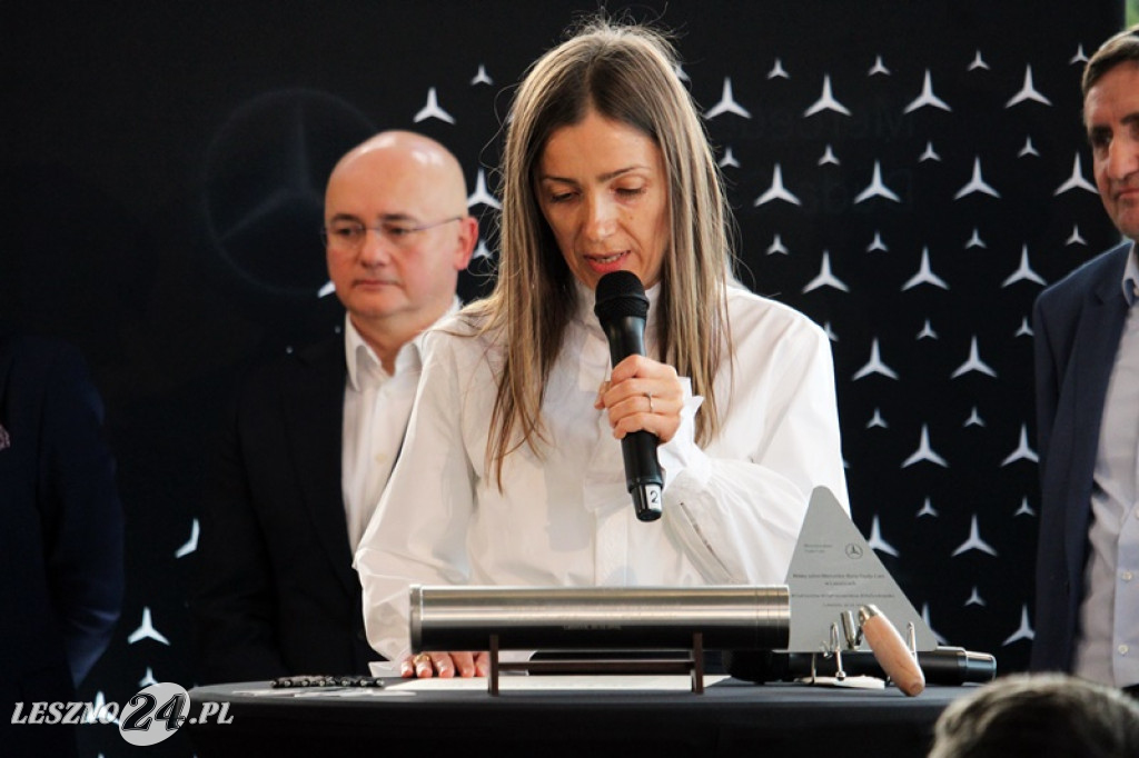 Uroczystość wmurowania kamienia węgielnego pod nowy salon Duda-Cars
