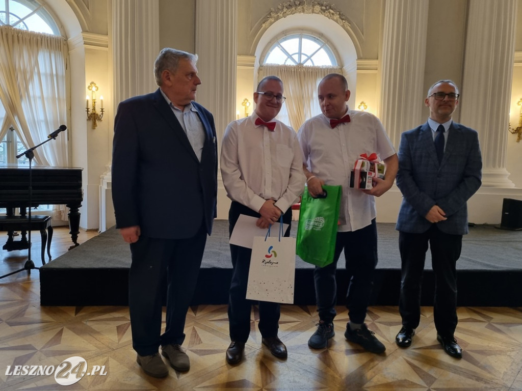 Przegląd Śpiewać każdy może w Rydzynie