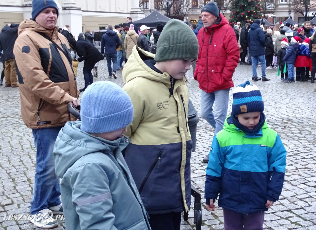 Rozświetlenie choinki na Rynku w Lesznie