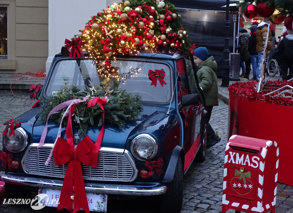 Rozświetlenie choinki na Rynku w Lesznie