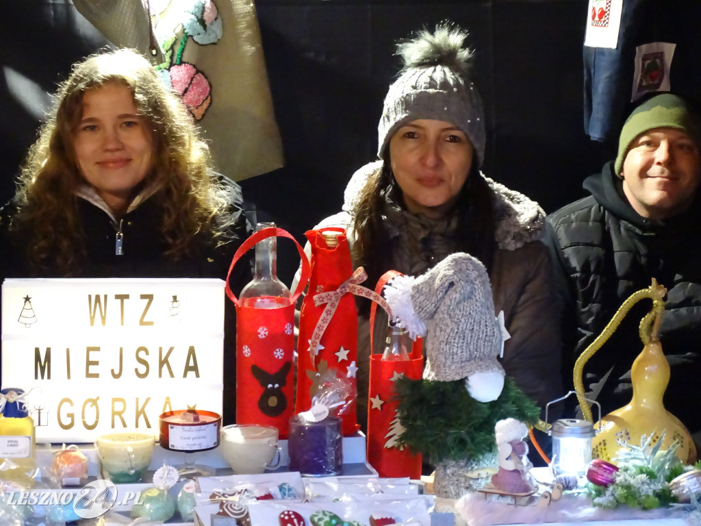 Rozświetlenie choinki na Rynku w Lesznie