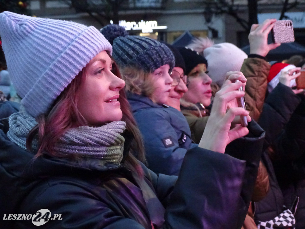 Rozświetlenie choinki na Rynku w Lesznie